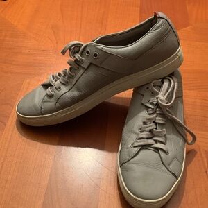 HUGO Men's Gray Leather Sneakers